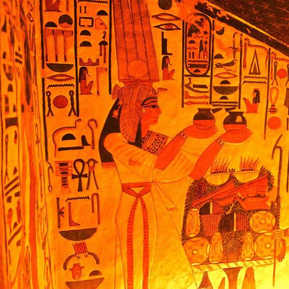 落書きされた壁の前に立っている人の絵
AI 生成コンテンツは誤りを含む可能性があります。